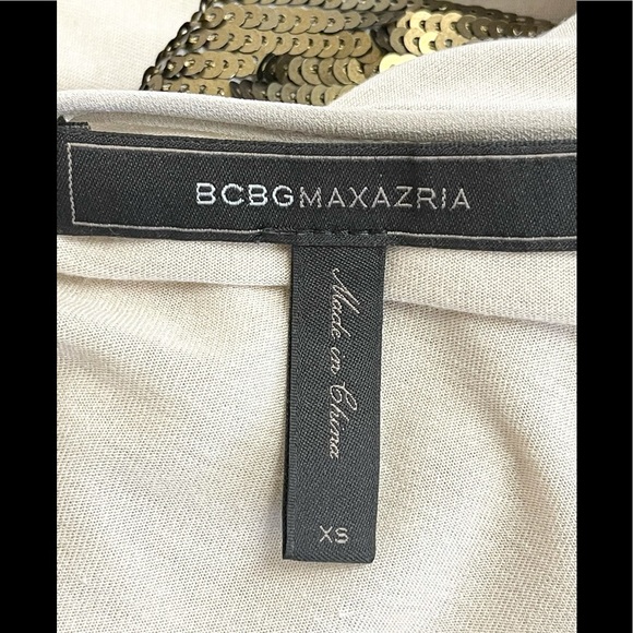 Gorgeous BCBGMAXAZRIA sparkling sequin top! - Picture 8 of 9